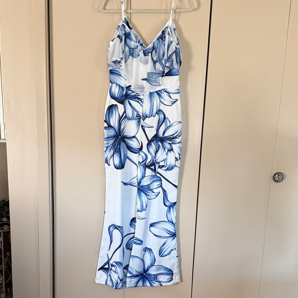 VENUS White and Blue Floral Jumpsuit